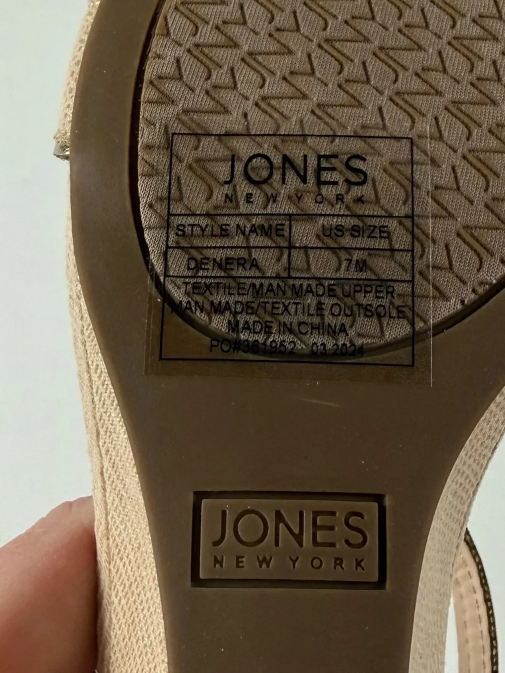 Jones New York Denera Strappy Wedge Sandals Womens 7M Natural Beige Buckle NEW